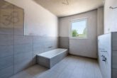 Badezimmer - Moderne Neubauwohnung mit Terrasse in Braunschweig-Thune! Meine Wohnung = Mein Partner!