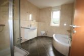 Badezimmer - Moderne 2-Zimmer-Erdgeschosswohnung in Vorsfelde-Bürgerkämpe! Meine Wohnung! = Mein Makler!