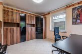 Arbeitszimmer - Modernes Einfamilienhaus mit Sauna, Kaminofen und Garten in Kästorf! Meine Immobilie=Mein Partner!