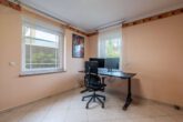 Arbeitszimmer - Modernes Einfamilienhaus mit Sauna, Kaminofen und Garten in Kästorf! Meine Immobilie=Mein Partner!