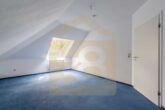 Schlafzimmer - 4-Zimmer-Dachgeschosswohnung in Gifhorn-Miagsiedlung! Meine Wohnung = Mein Makler!