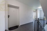 Wohnungseingang - Moderne 3-Zimmerwohnung mit Balkon & Carport in Schwülper! Meine Wohnung = Mein Partner!