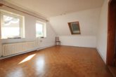Dachgeschoss Wohnzimmer - Haus zur Miete im Hellwinkel! Mein Haus = Mein Partner!