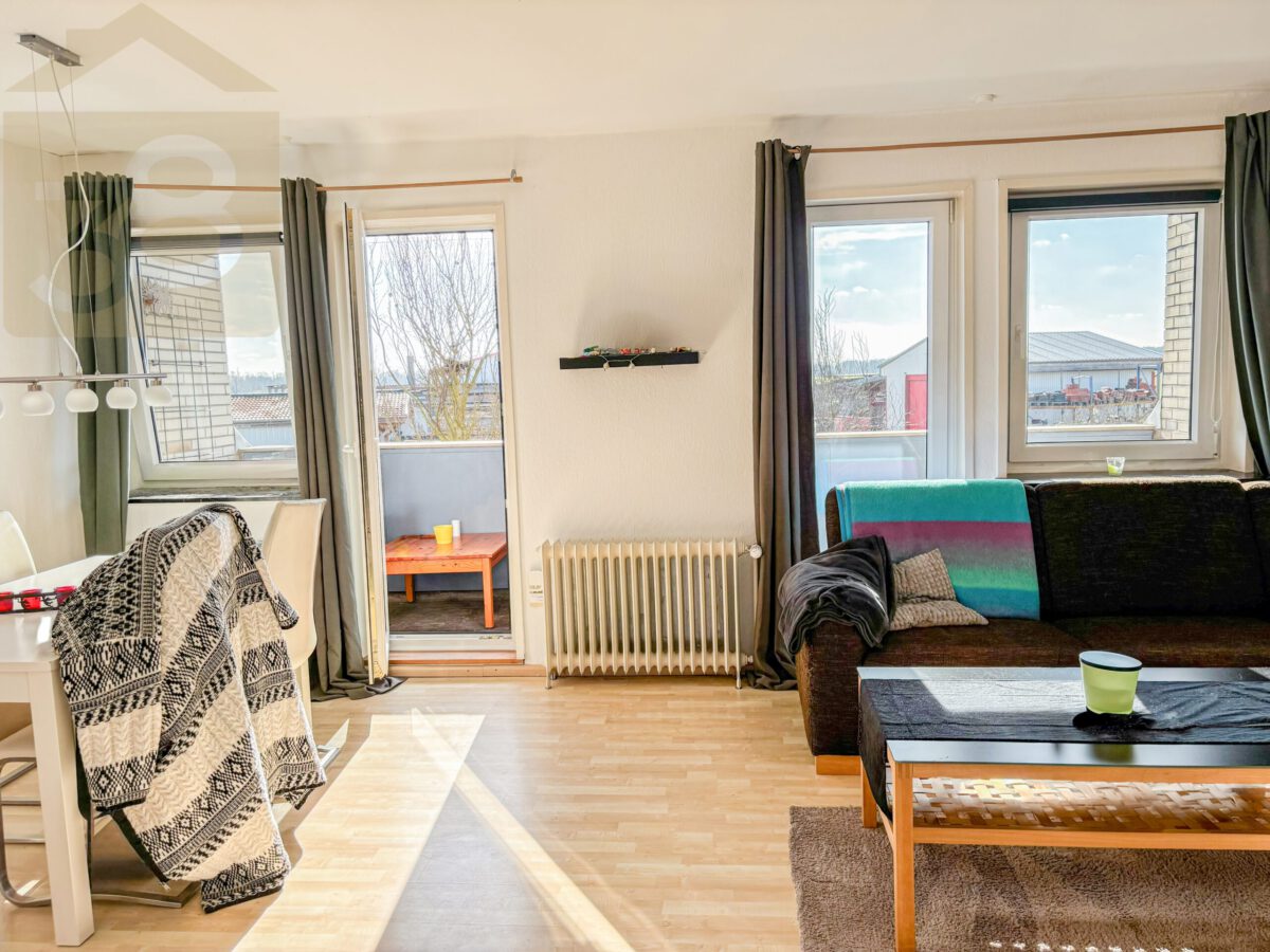DG Wohnzimmer mit Essbereich