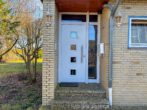 DG Hauseingang - Großzügiges Zweifamilienhaus mit Garten und Kapitalanlagepotenzial in Wittingen!