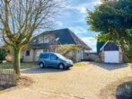 Hausansicht Einfahrt - Großzügiges Zweifamilienhaus mit Garten und Kapitalanlagepotenzial in Wittingen!