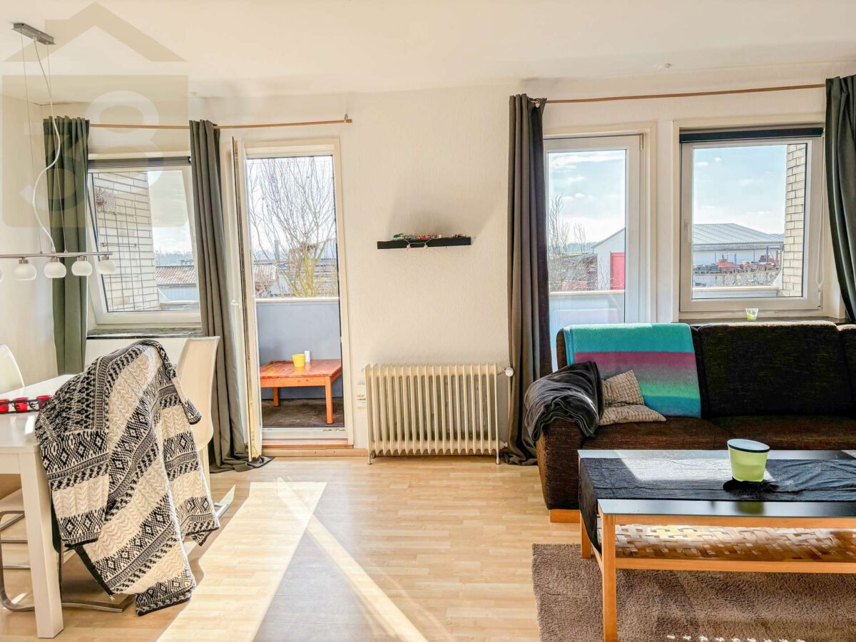 DG Wohnzimmer mit Essbereich