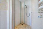 Dusche Schlafzimmer - Modernes Architektenhaus in Roklum