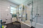 Badezimmer - 4-Zimmerwohnung in Gifhorn-Miagsiedlung! Meine Immobilie = Mein Makler!