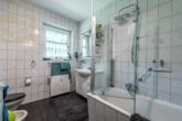 Badezimmer - 4-Zimmerwohnung im Erdgeschoss in Gifhorn-Miagsiedlung! Meine Immobilie = Mein Makler!