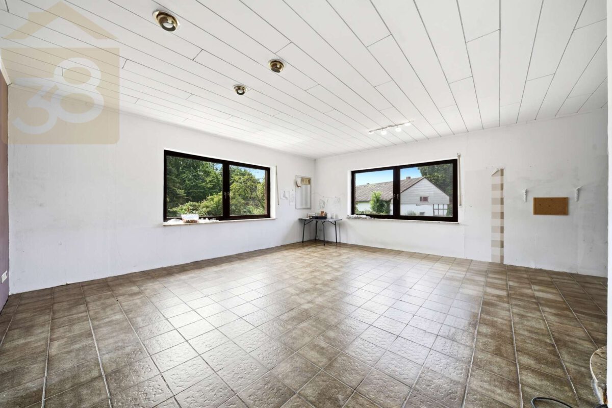 Wohnzimmer DG
