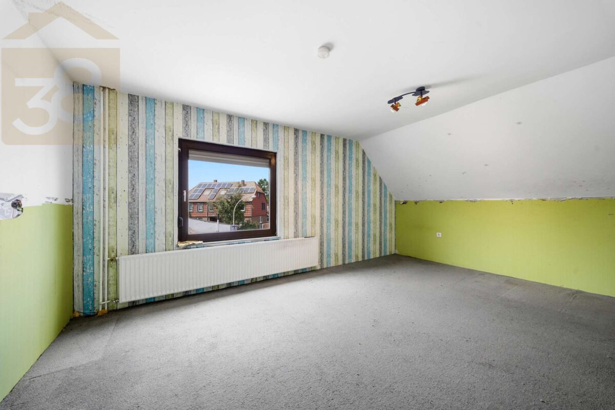 Schlafzimmer DG