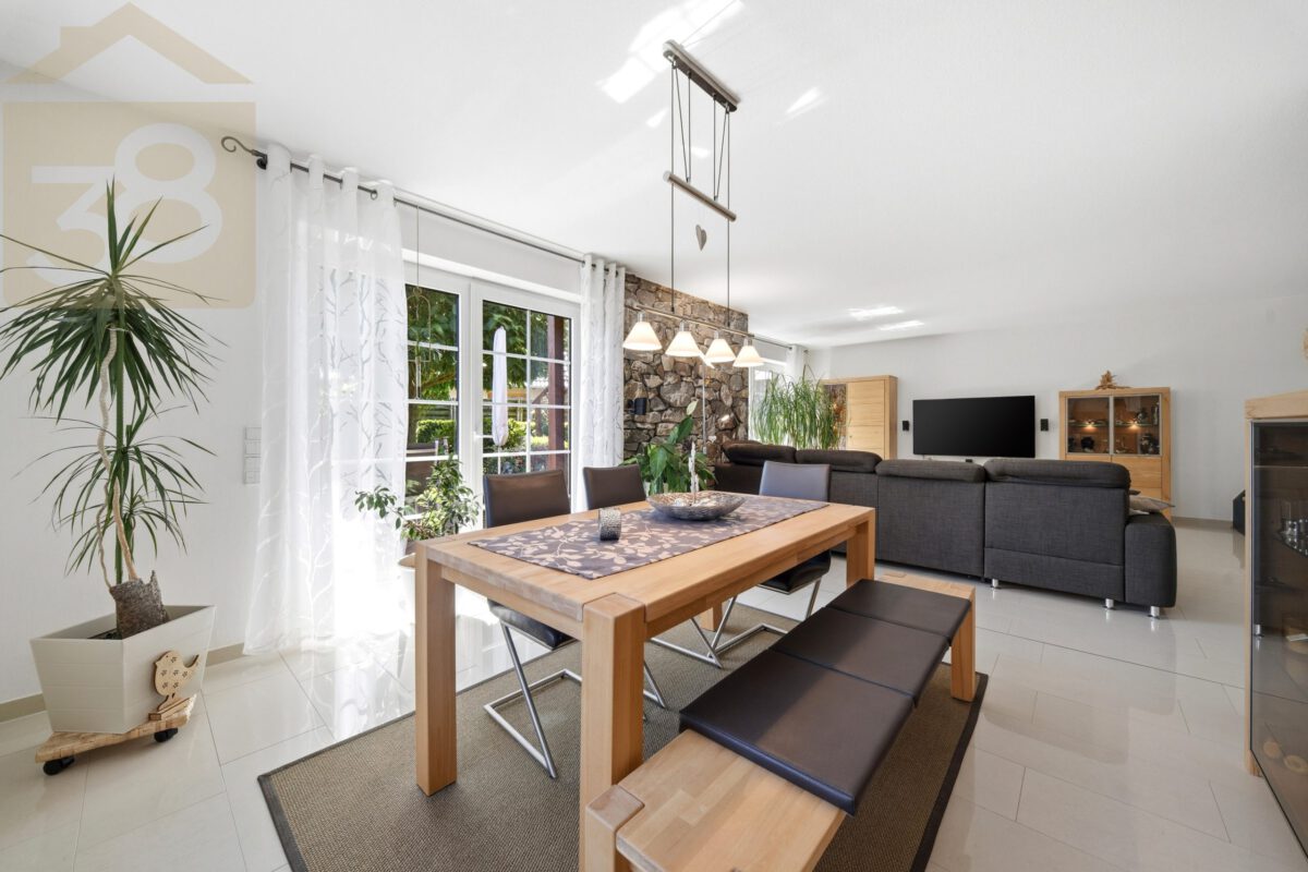 Wohnzimmer (3)