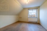 Schlafzimmer 1 OG - Einfamilienhaus mit Doppelgarage in Vorsfelde! Mein Haus = Mein Partner!
