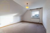 Schlafzimmer 4 OG - Einfamilienhaus mit Doppelgarage in Vorsfelde! Mein Haus = Mein Partner!