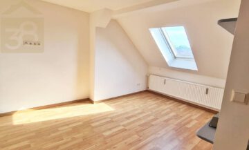 Modernisierte 2-Zimmer Dachgeschosswohnung im Zentrum von Vorsfelde! Meine Wohnung – Mein Makler!, 38448 Vorsfelde, Dachgeschoss