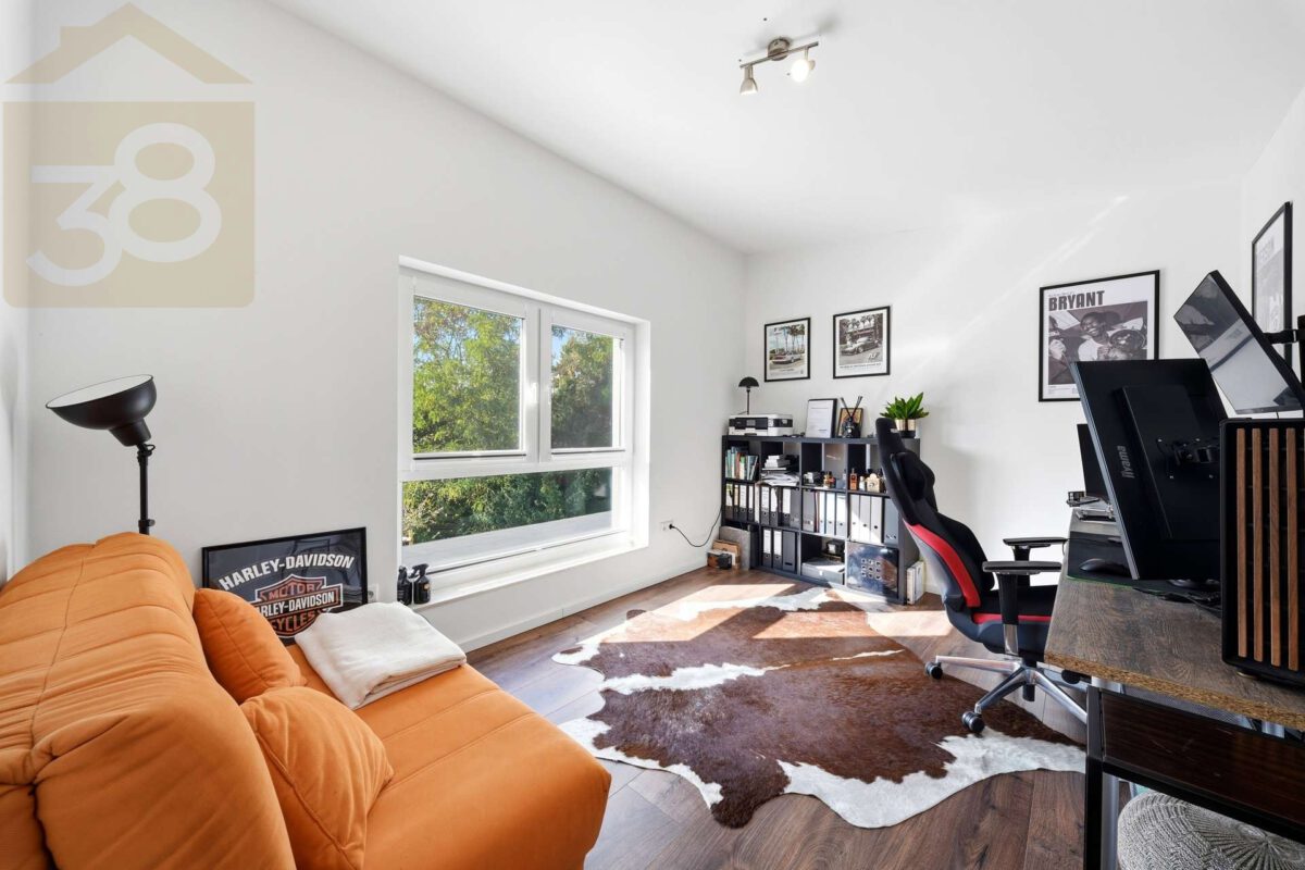 Arbeitszimmer DG