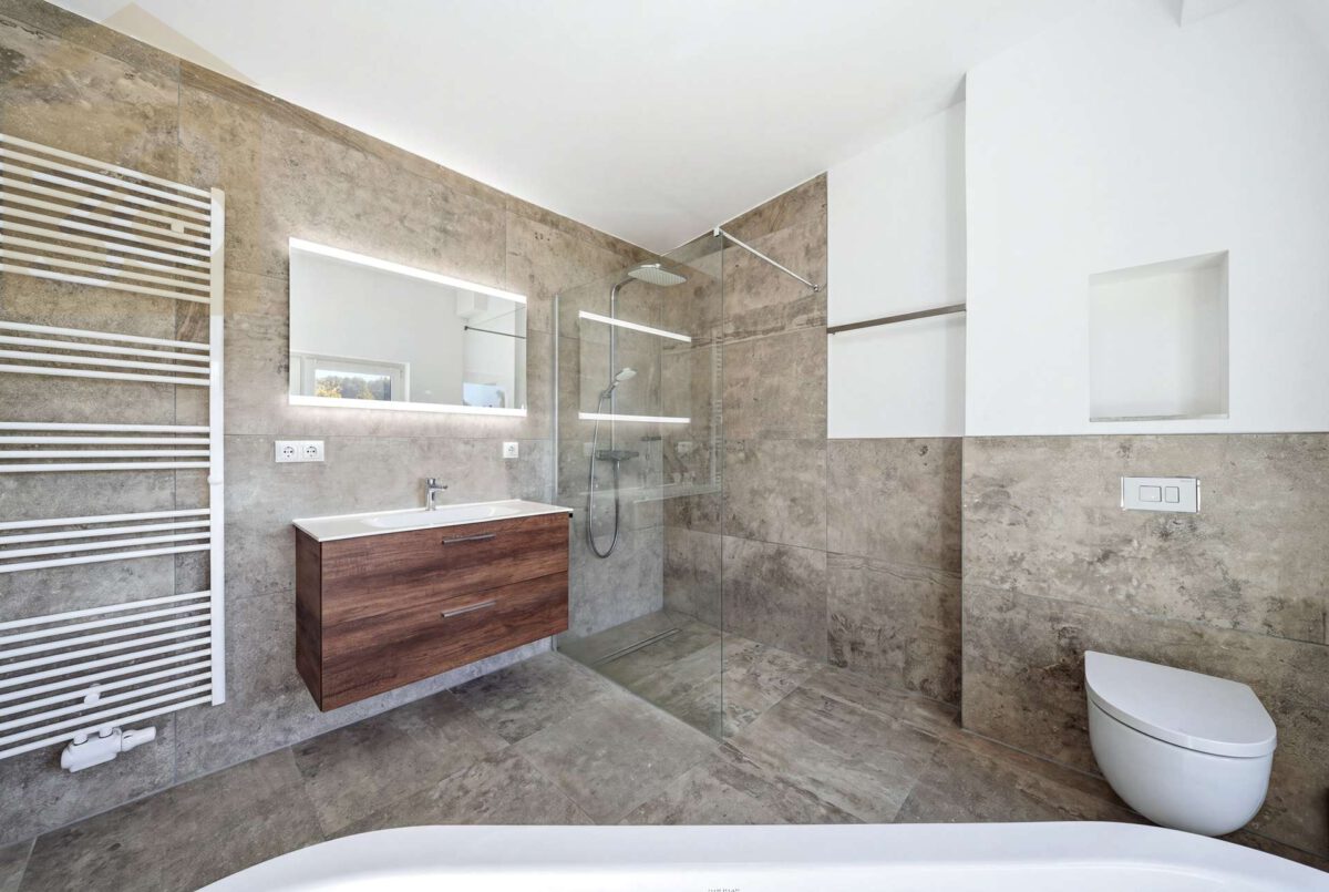 Badezimmer DG 1