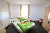 Schlafzimmer - Ein/Zweifamilienhaus mit 2 Wohneinheiten und Garage in Braunschweig-Lamme! Mein Haus = Mein Partner!