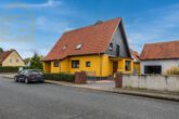 Hausansicht - Einfamilienhaus mit Doppelgarage & 670 m² Eigentumsgrundstück in Tappenbeck! Mein Haus=Mein Partner