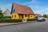 Hausansicht - Einfamilienhaus mit Doppelgarage & 670 m² Eigentumsgrundstück in Tappenbeck! Mein Haus=Mein Partner