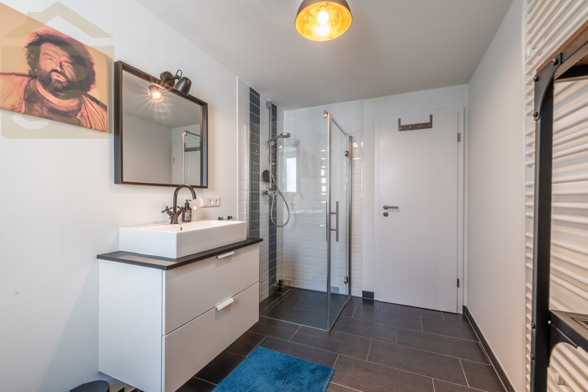 Souterrain Badezimmer