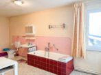 Badezimmer OG - Einfamilienhaus mit alter Stallung und großem Grundstück!