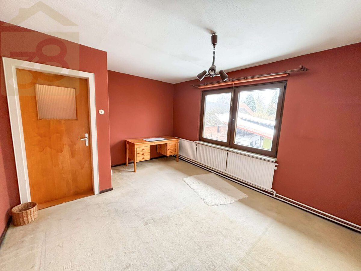 Schlafzimmer 2 OG