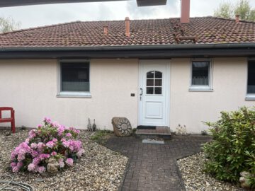 Gepflegter Bungalow in Feldrandlage! Mein Haus = Mein Makler!, 39356 Eschenrode, Bungalow