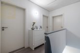 Flur OG - modernisiertes Reihenmittelhaus mit überdachter Terrasse in Vorsfelde! Mein Haus = Mein Partner!