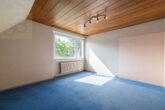 Schlafzimmer DG - Einfamilienhaus mit Einliegerwohnung! Meine Immobilie = Mein Makler!