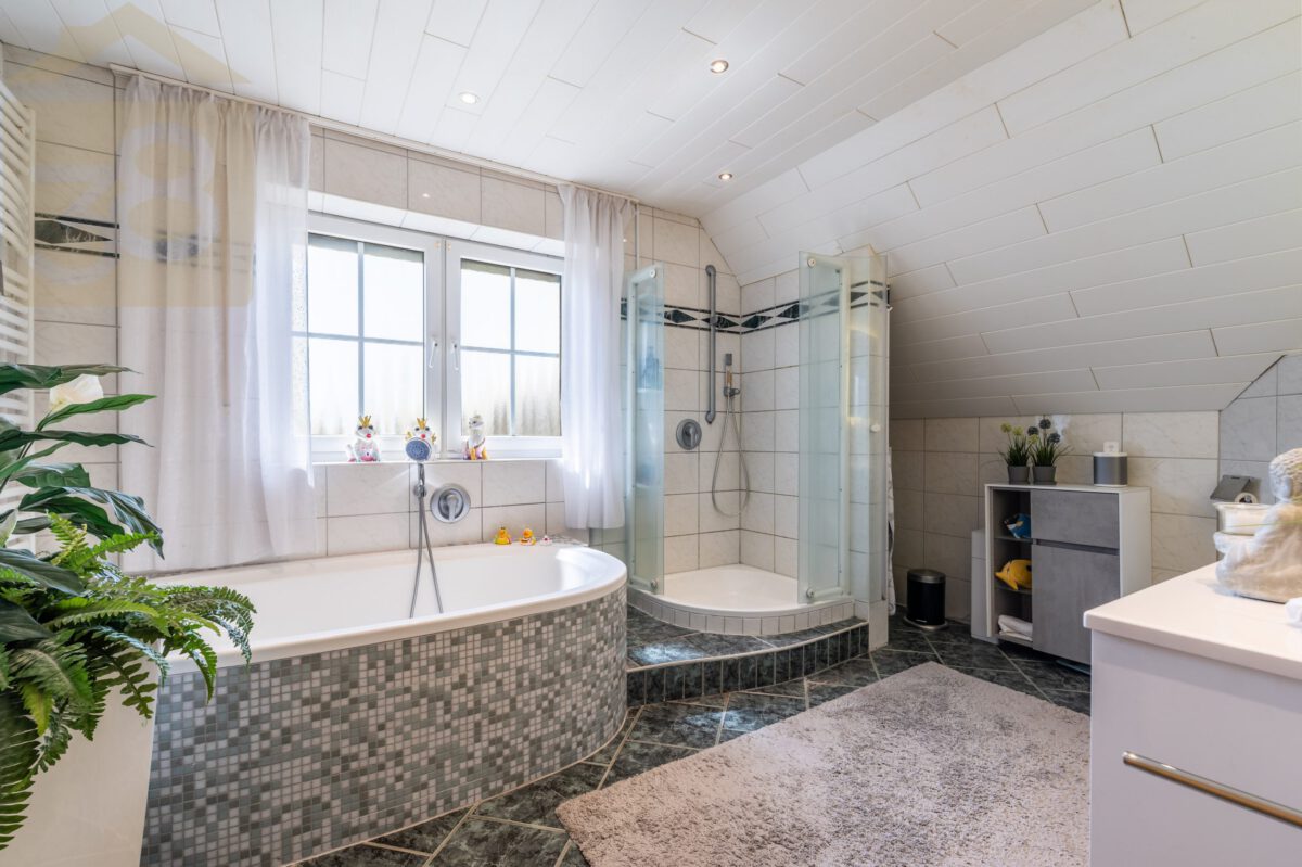 Badezimmer OG