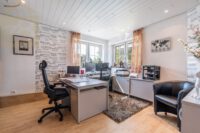 Arbeitszimmer