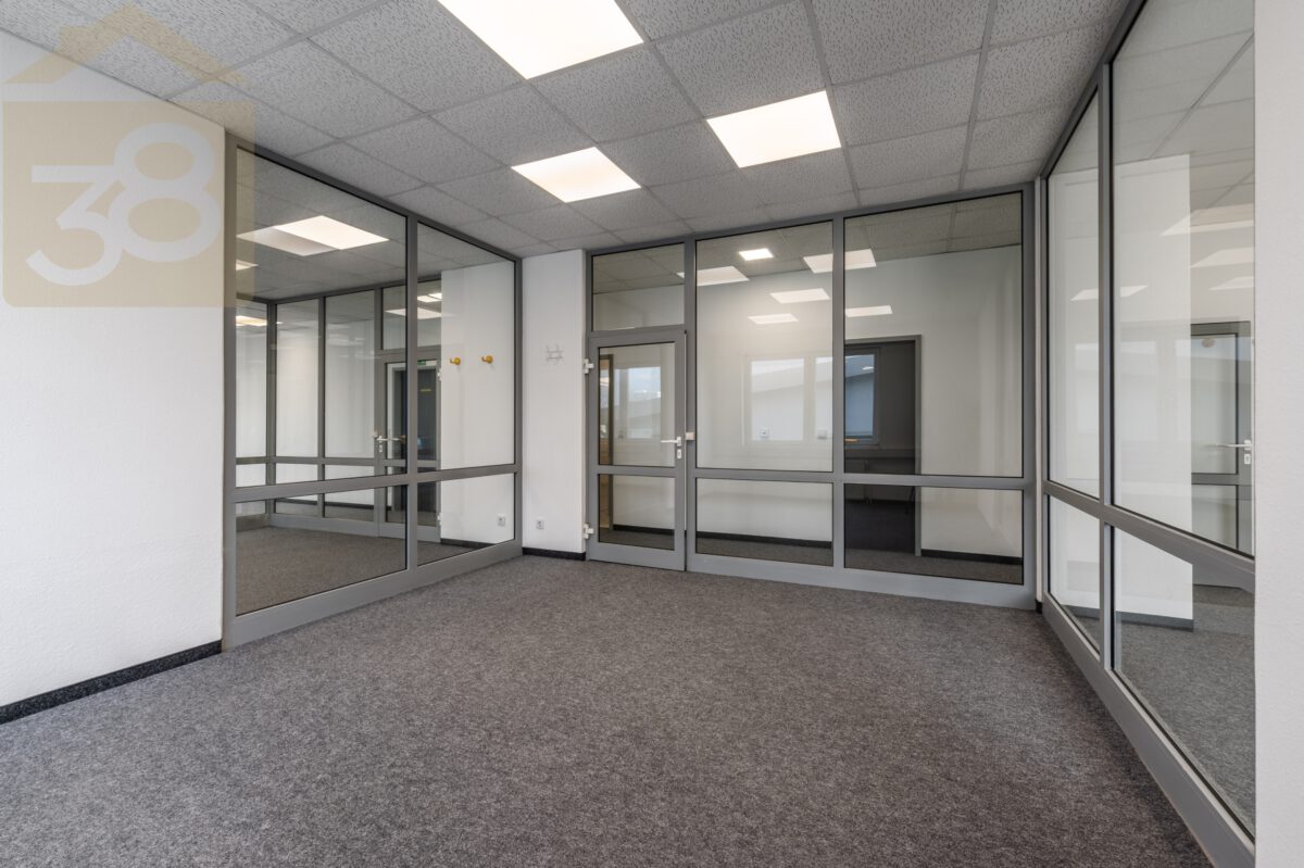 Büro 4