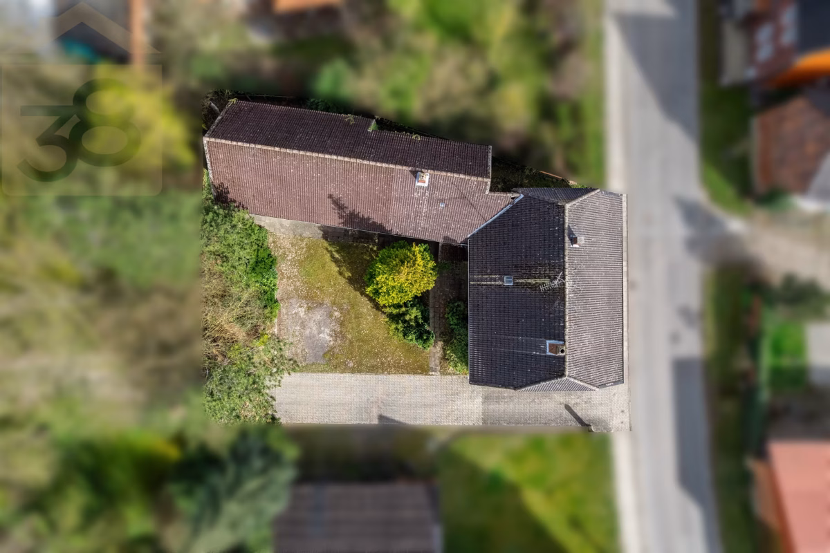 Hausansicht oben