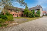 Hausansicht hinten - Einfamilienhaus mit Einliegeroption und großem Potenzial im historischen Ortskern von Hehlingen