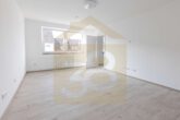 Wohn-&Schlafzimmer Wohnung 1 - Wohn- und Geschäftshaus mit 6 Wohneinheiten + Gewerbe in Citylage! Meine Immobilie=mein Makler!