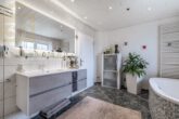 Badezimmer OG - Einfamilienhaus in ruhiger Lage in Eischott bei Wolfsburg mit Garage! Mein Haus = Mein Partner!