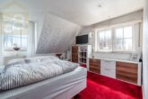 Schlafzimmer OG - Einfamilienhaus in ruhiger Lage in Eischott bei Wolfsburg mit Garage! Mein Haus = Mein Partner!