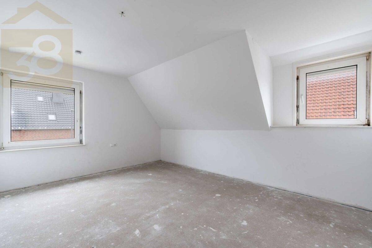 OG Wohnzimmer (2)