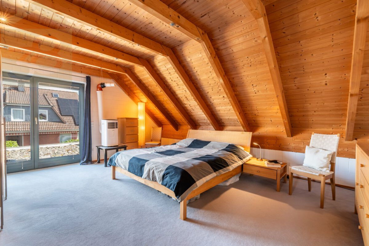 Schlafzimmer 1 OG