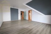 Wohnzimmer - Moderne 3-Zimmerwohnung in Brechtorf – Meine Wohnung = Mein Makler!